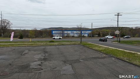 630 Washington Avenue North Haven CT 06473