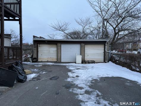1840 Barnum Avenue Bridgeport CT 06610