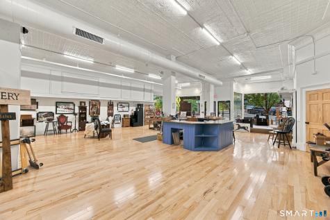 149 Maple Street Naugatuck CT 06770