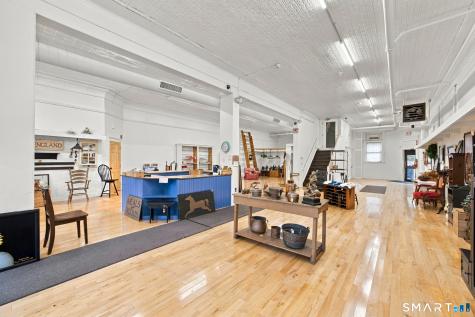 149 Maple Street Naugatuck CT 06770
