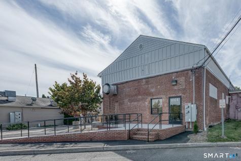1042B Main Street Newington CT 06111