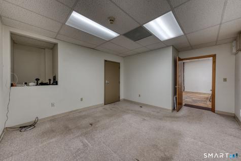 1042B Main Street Newington CT 06111