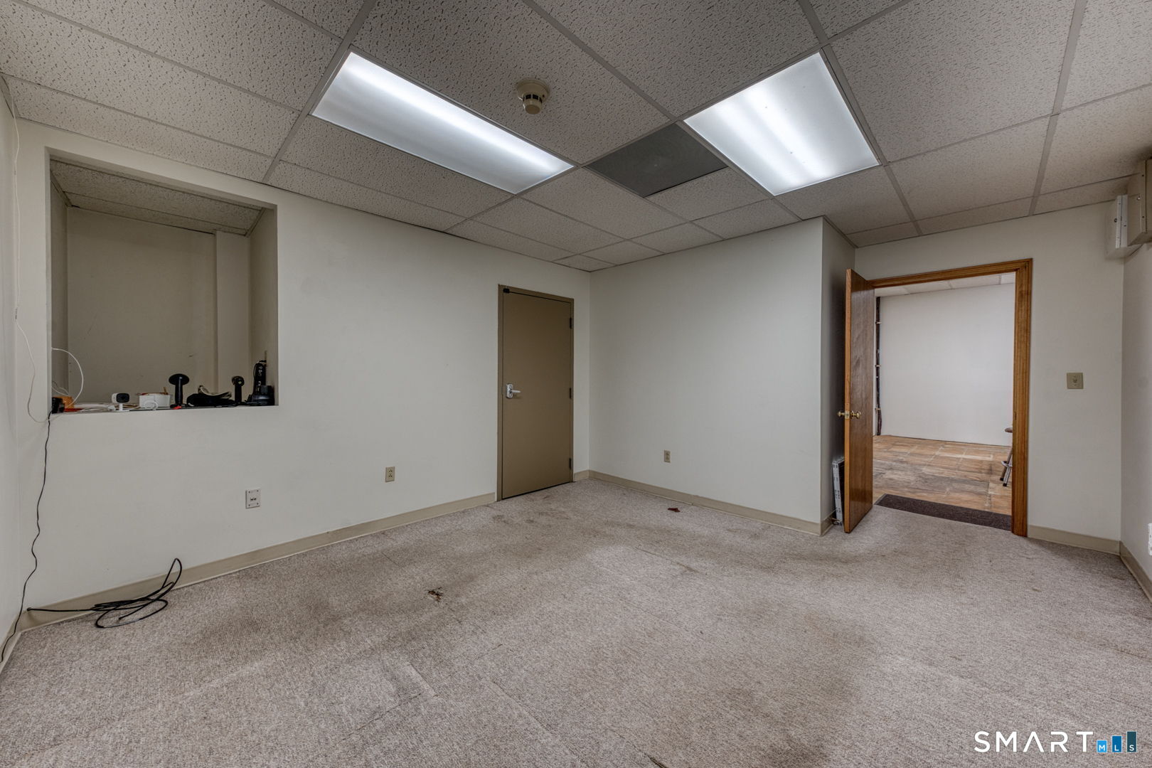 1042B Main Street Newington CT 06111