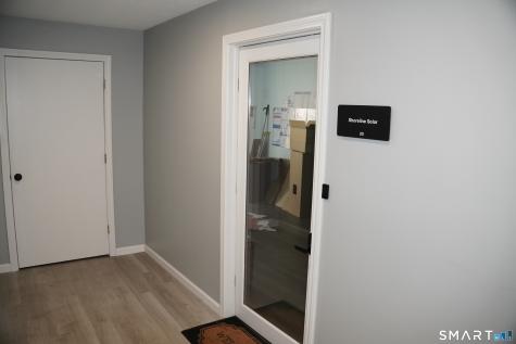 4137 Whitney Avenue Hamden CT 06518