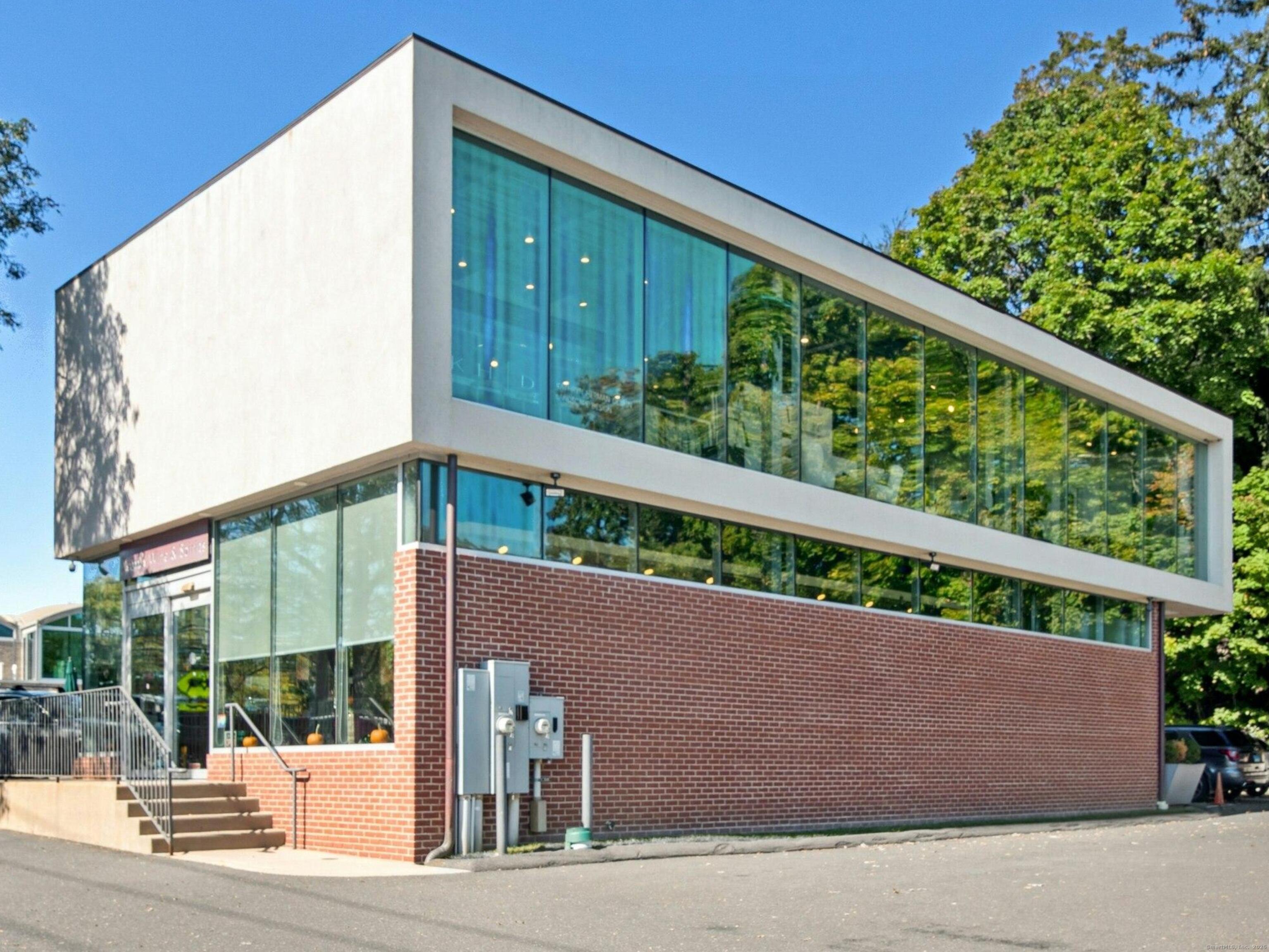 215 Elm Street New Canaan CT 06840