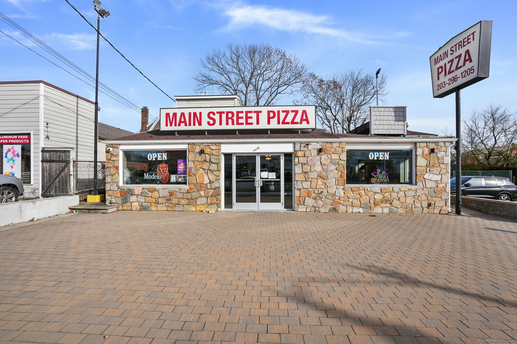 4050 Main Street Bridgeport CT 06606