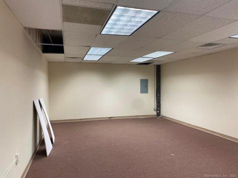 628 New Haven Road Naugatuck CT 06770