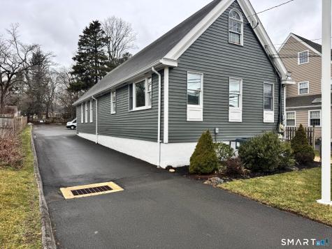 3231 Main Street Stratford CT 06614