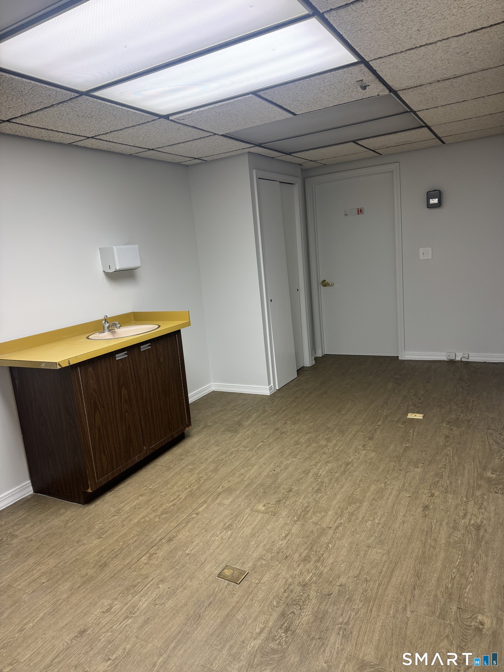 135 Elm Street Enfield CT 06082