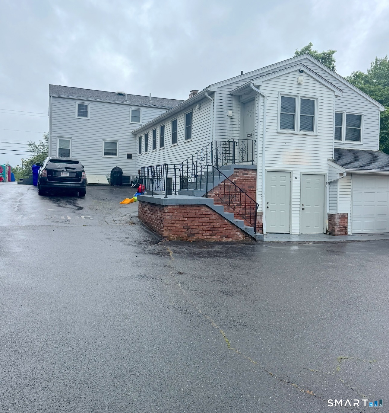135 Elm Street Enfield CT 06082