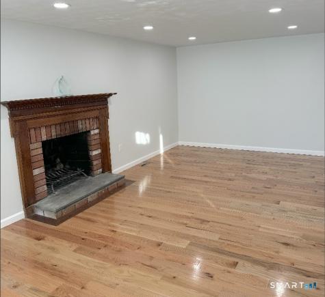 135 Elm Street Enfield CT 06082