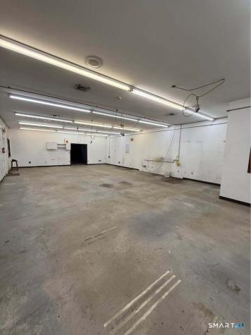 29 Seemans Lane Milford CT 06460