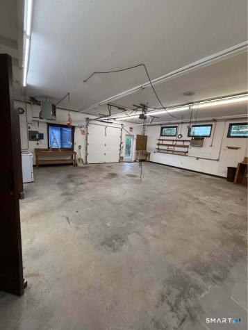 29 Seemans Lane Milford CT 06460