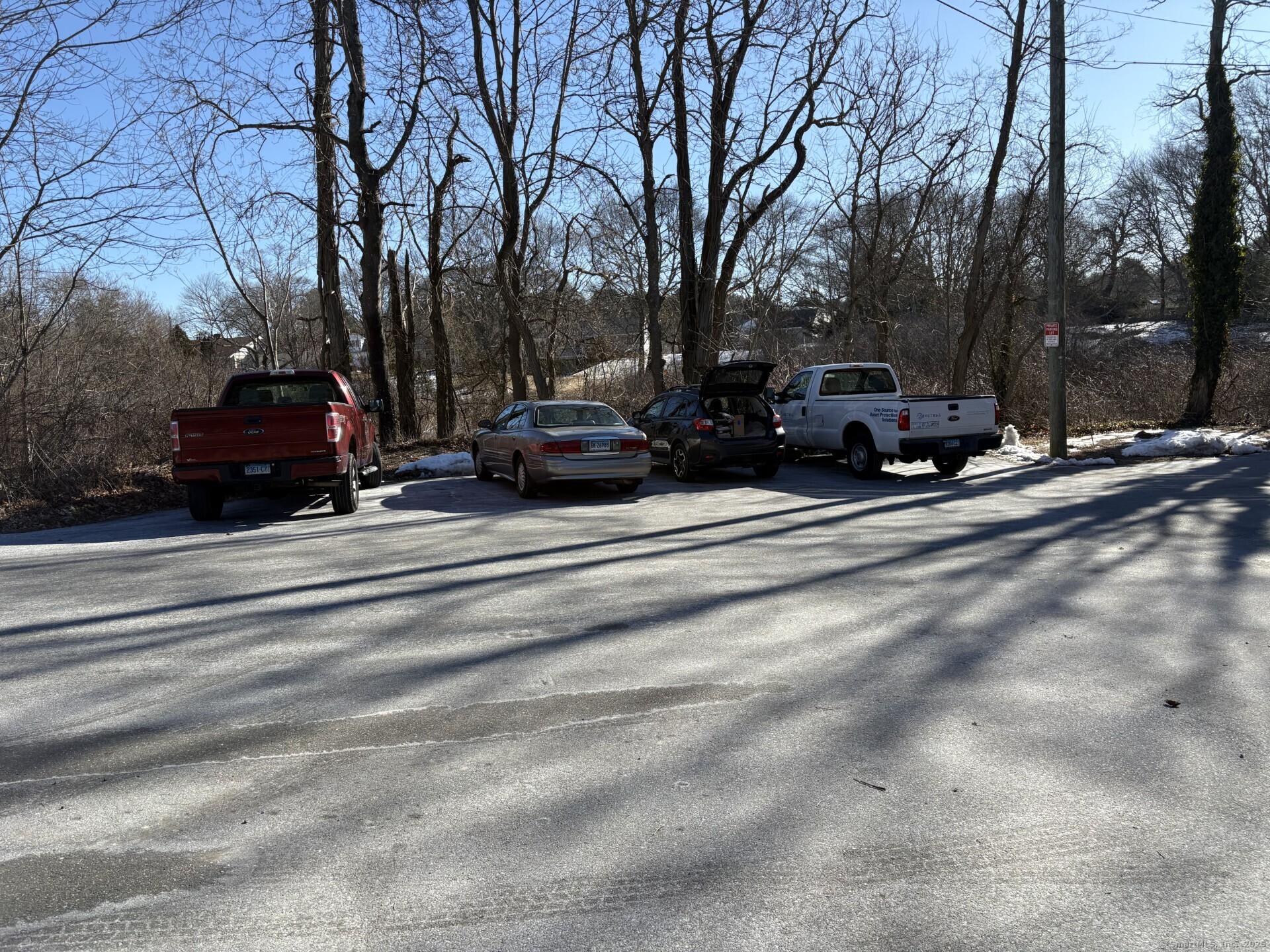 6 Mill Lane Waterford CT 06385