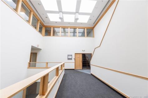 286 Maple Avenue Cheshire CT 06410