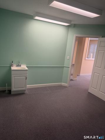 274 Silas Deane Highway Wethersfield CT 06109