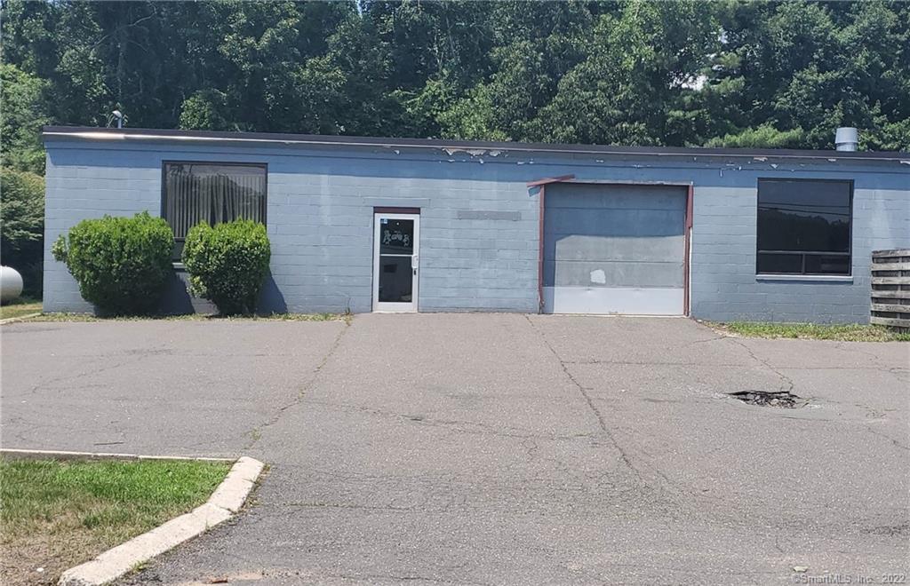 19 Sandscreen Road Avon CT 06001