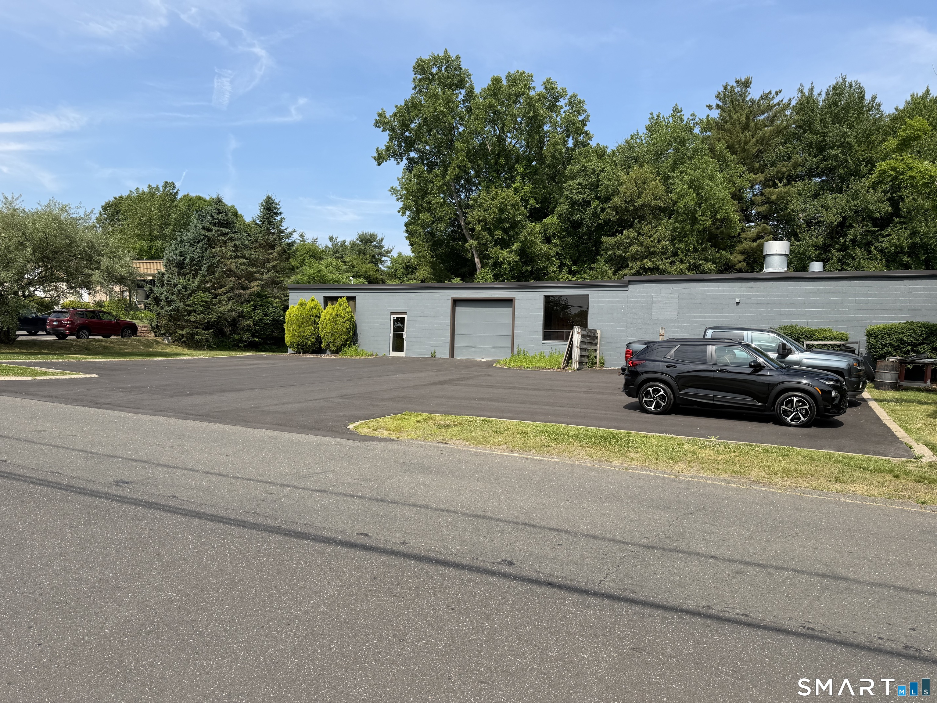 19 Sandscreen Road Avon CT 06001