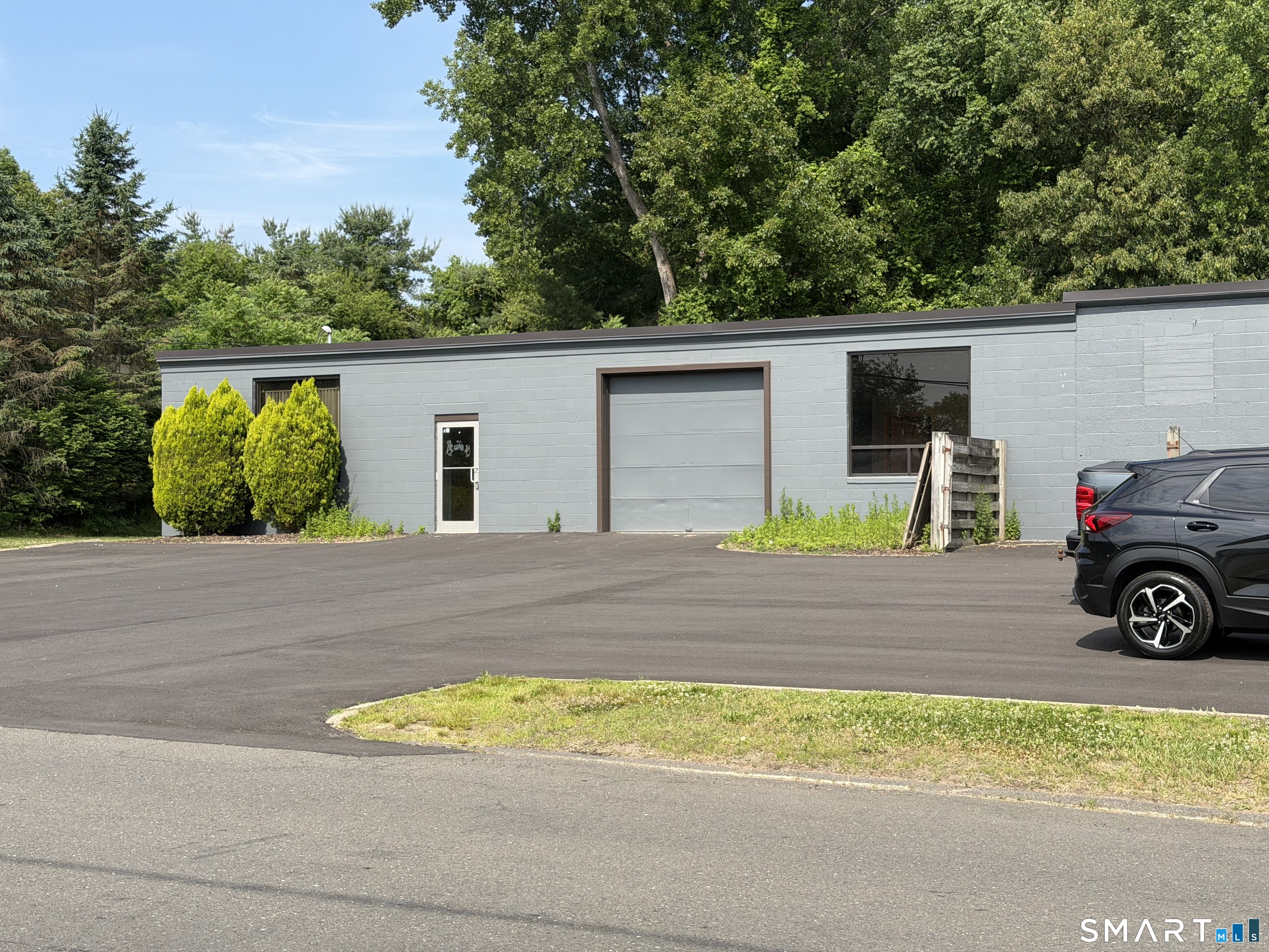 19 Sandscreen Road Avon CT 06001