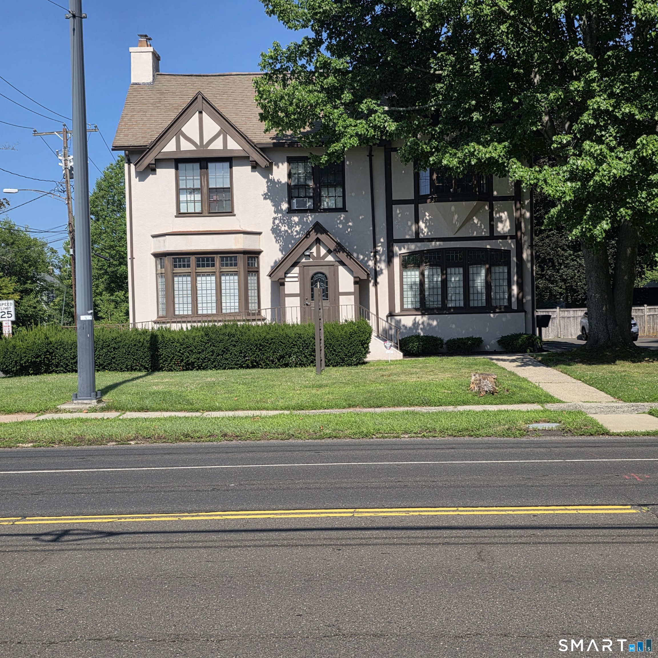 1844 Whitney Avenue Hamden CT 06517