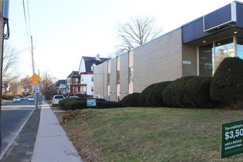 593 Farmington Avenue Hartford CT 06105