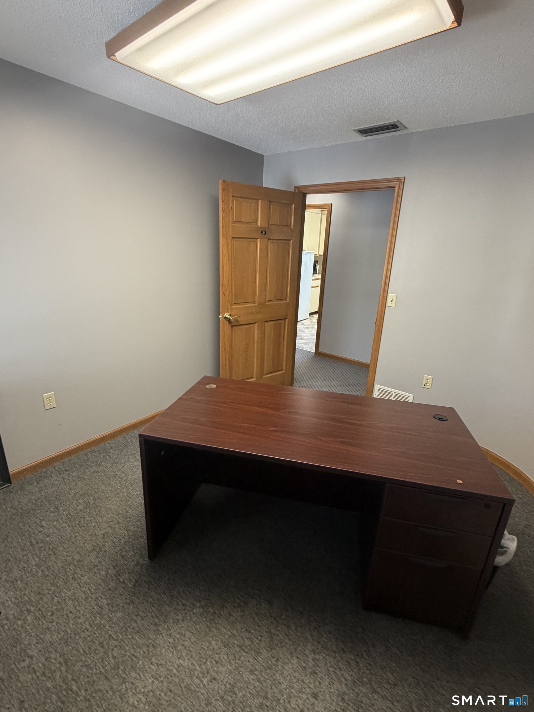 1789 New Britain Avenue Farmington CT 06032