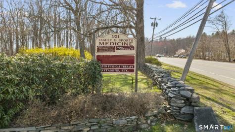 921 Boston Turnpike Bolton CT 06043