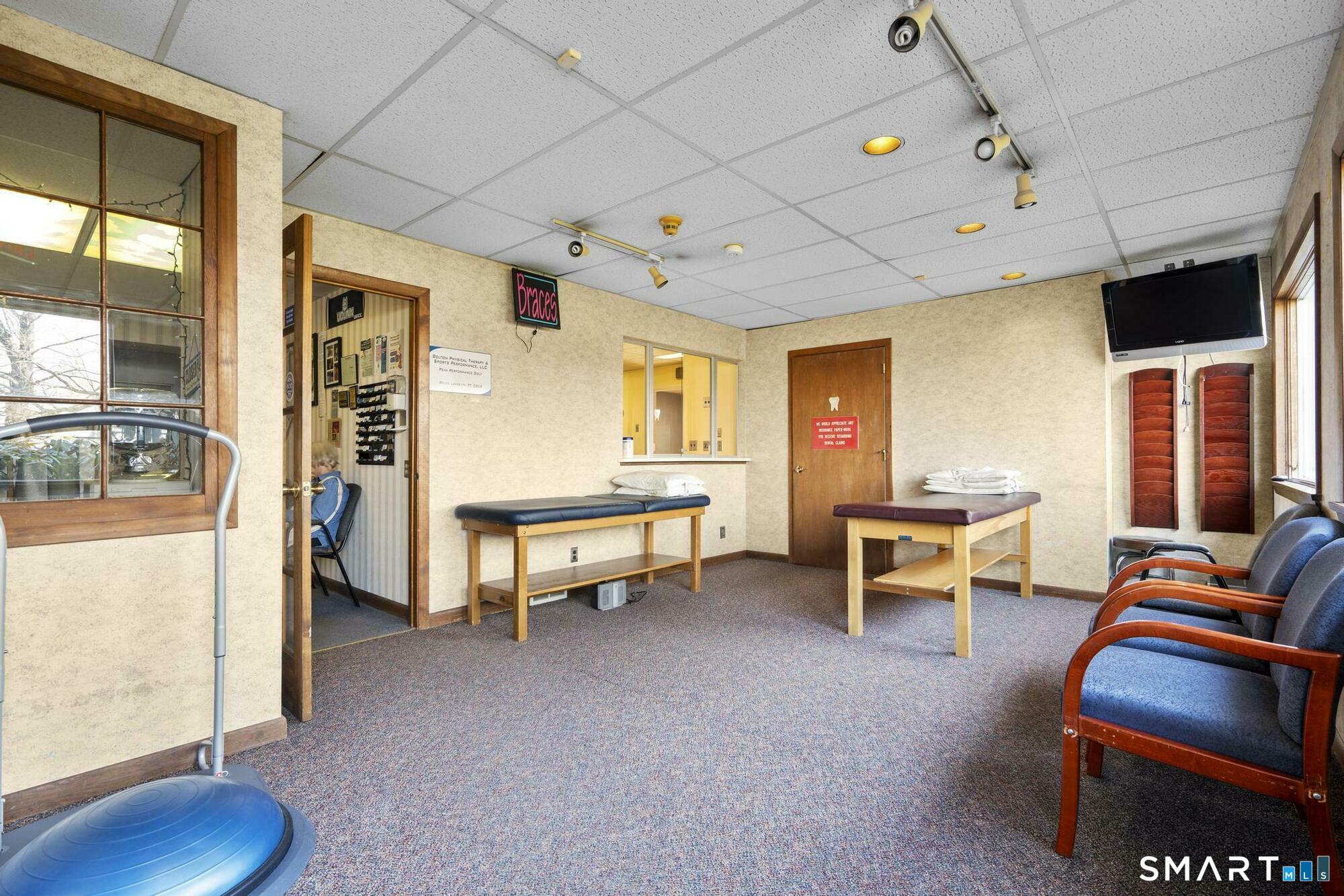 921 Boston Turnpike Bolton CT 06043