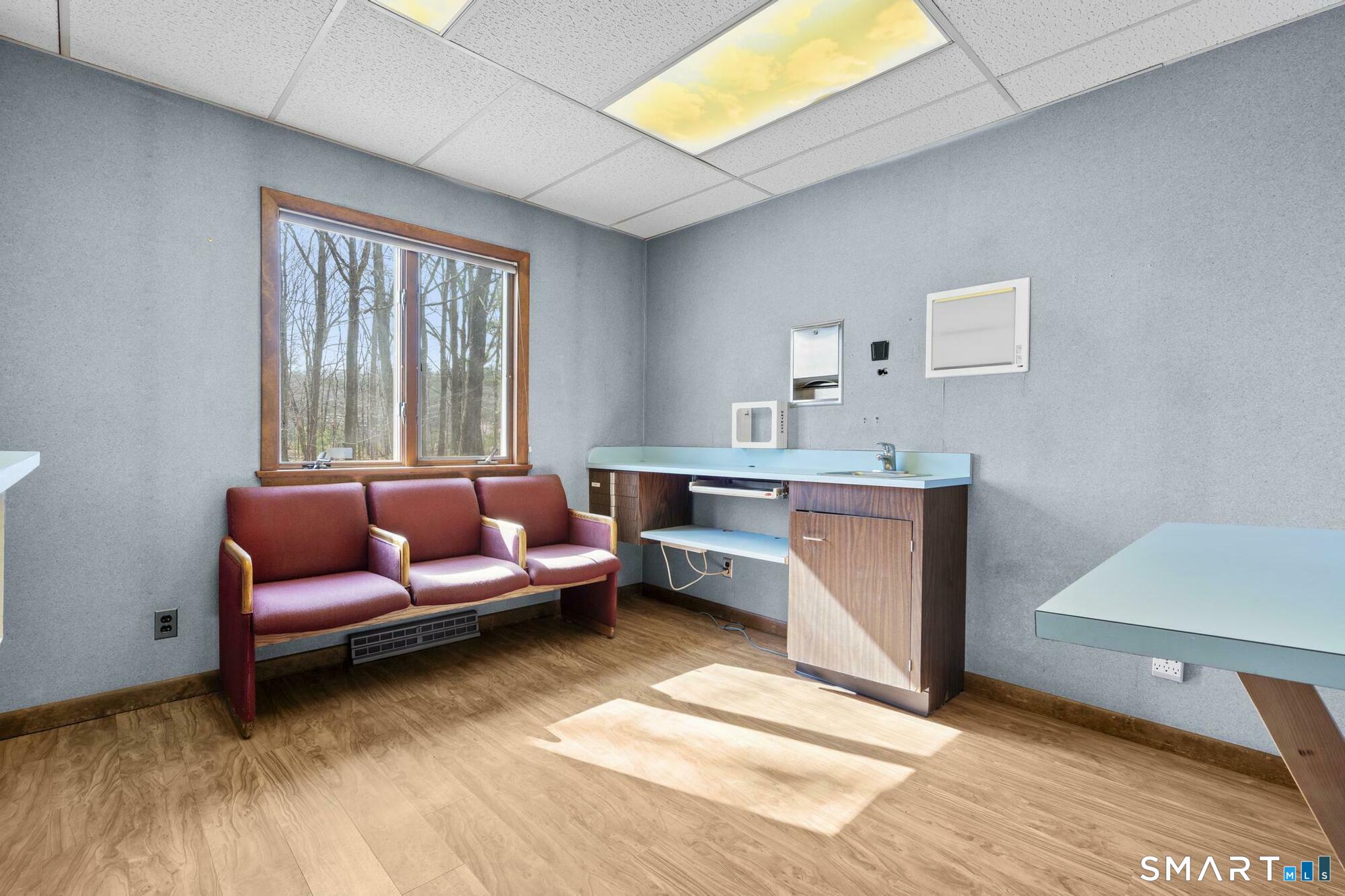 921 Boston Turnpike Bolton CT 06043