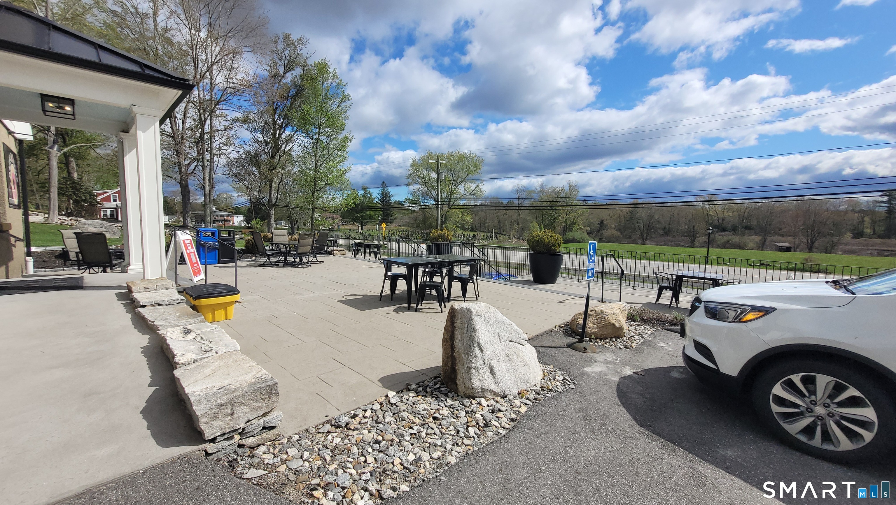 483 Storrs Road Mansfield CT 06250