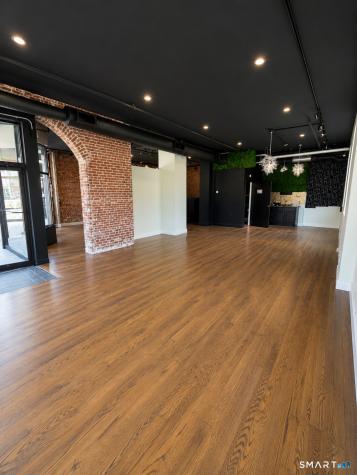 180 State Street New London CT 06320