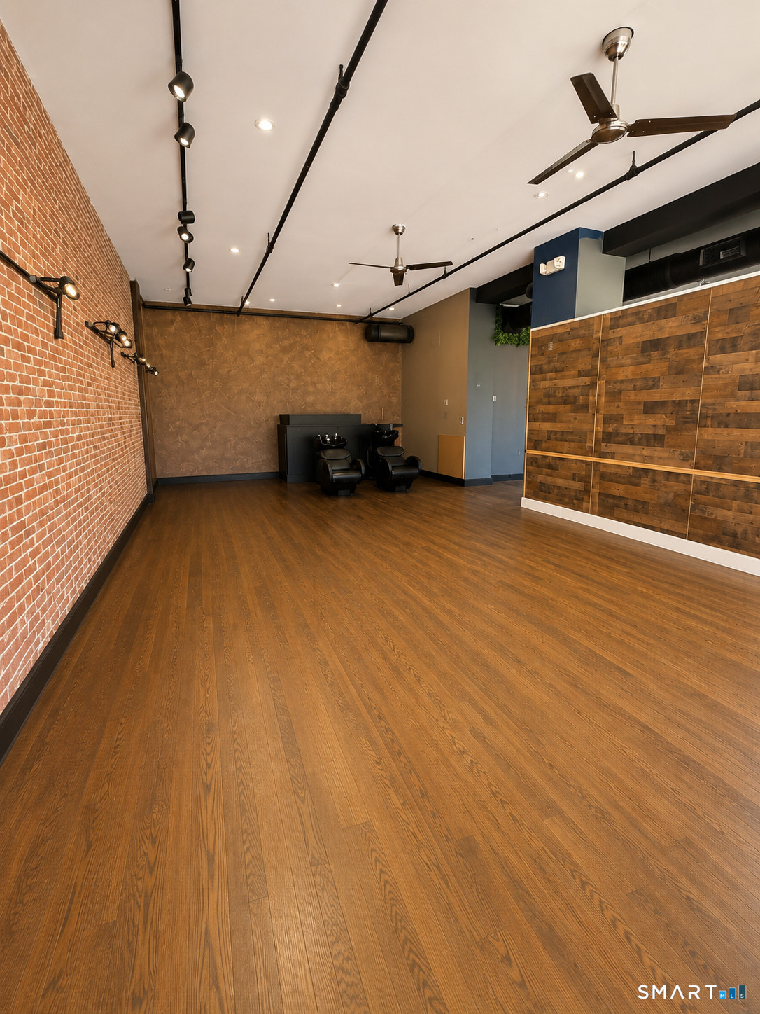 180 State Street New London CT 06320