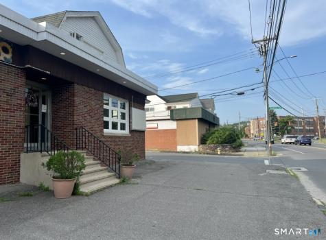 335 Meriden Road Waterbury CT 06705