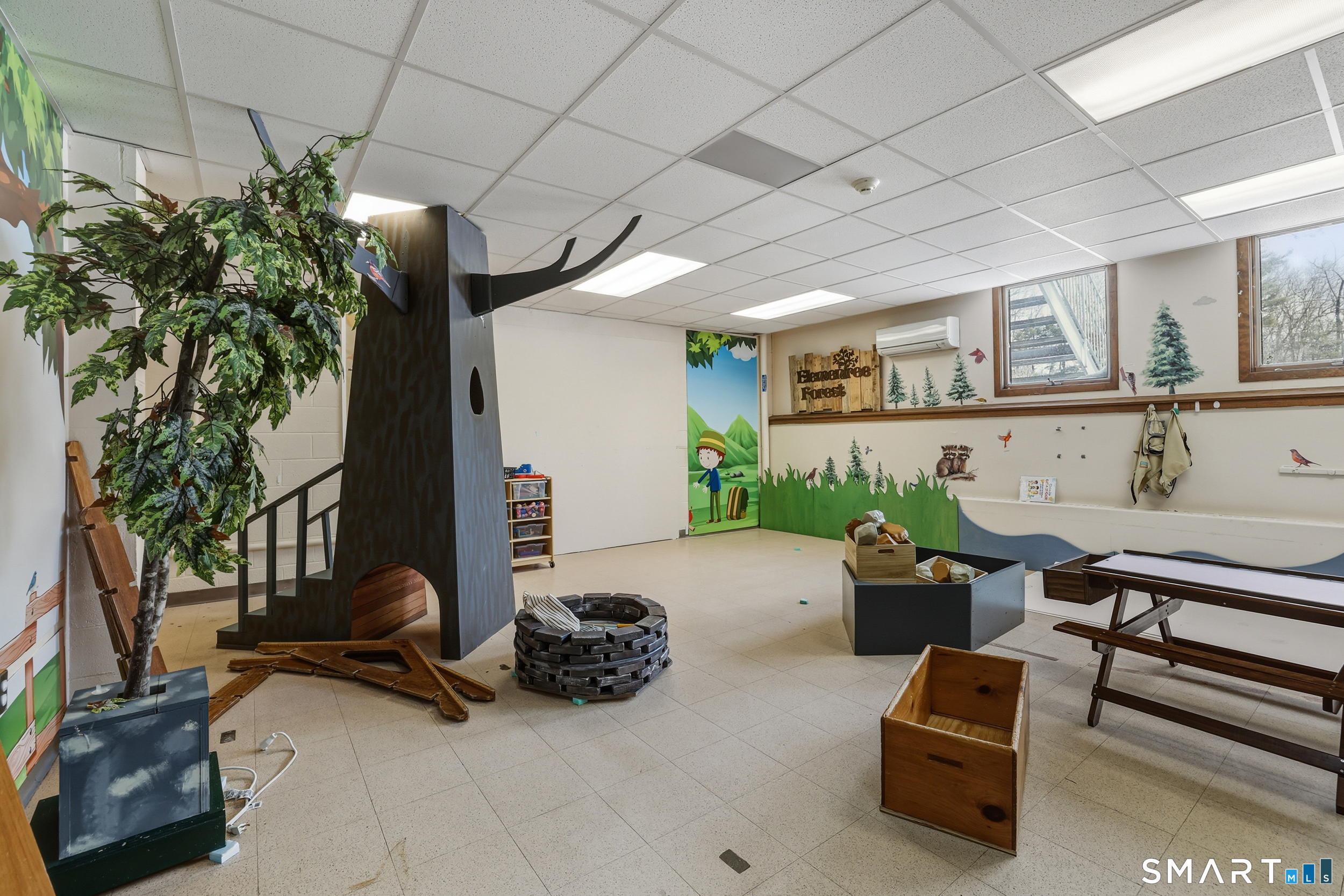 160 Mohegan Drive West Hartford CT 06117
