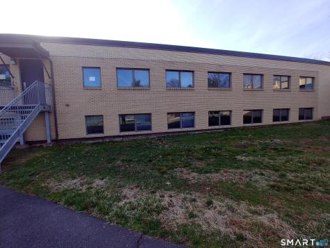 160 Mohegan Drive West Hartford CT 06117