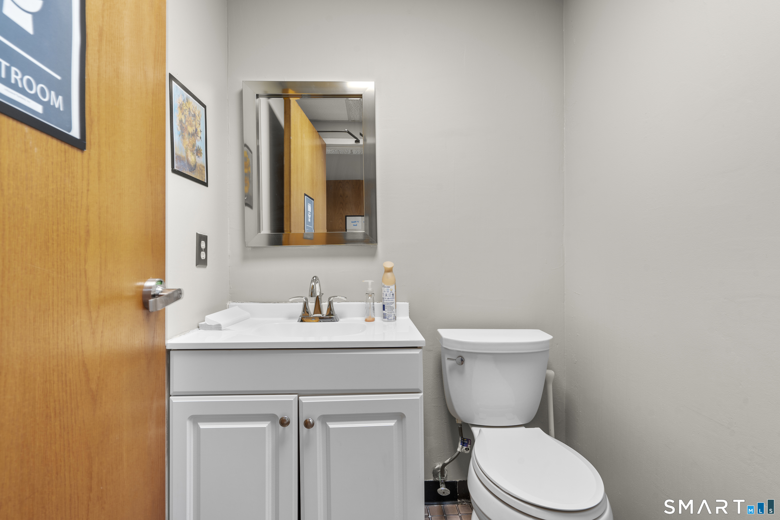 10 Waterchase Drive Rocky Hill CT 06067