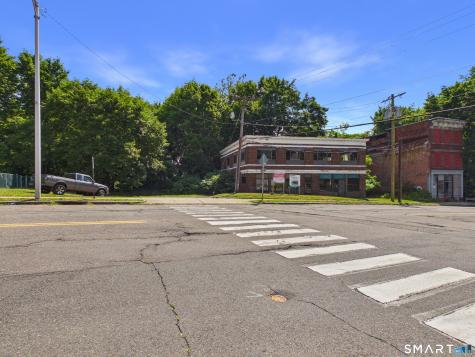 92 Main Street Enfield CT 06082
