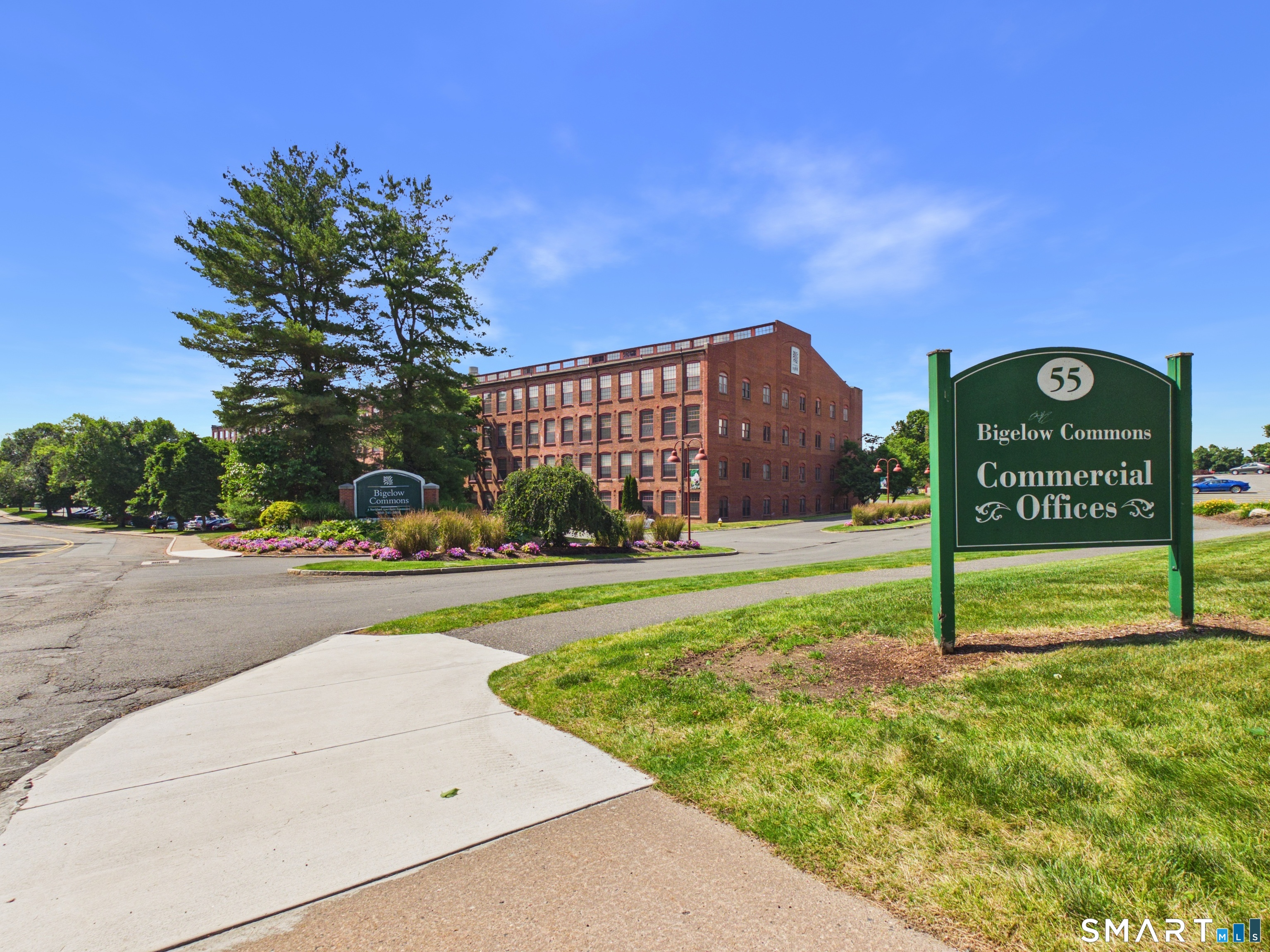 92 Main Street Enfield CT 06082