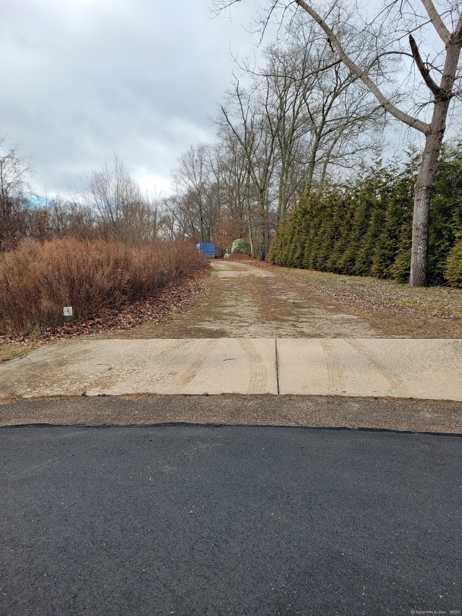 4 Commerce Court Ledyard CT 06339