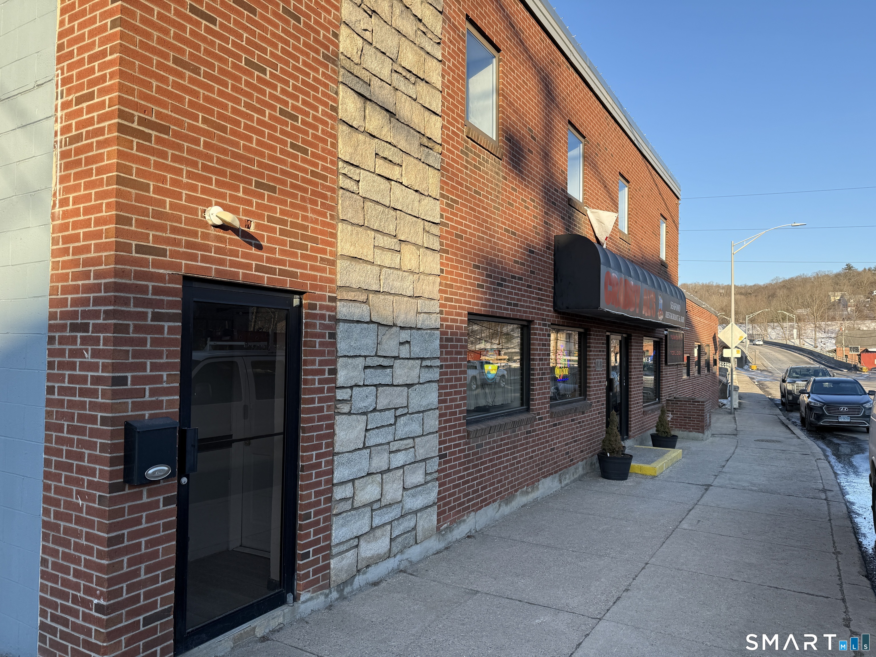 147 East Main Street Thomaston CT 06787