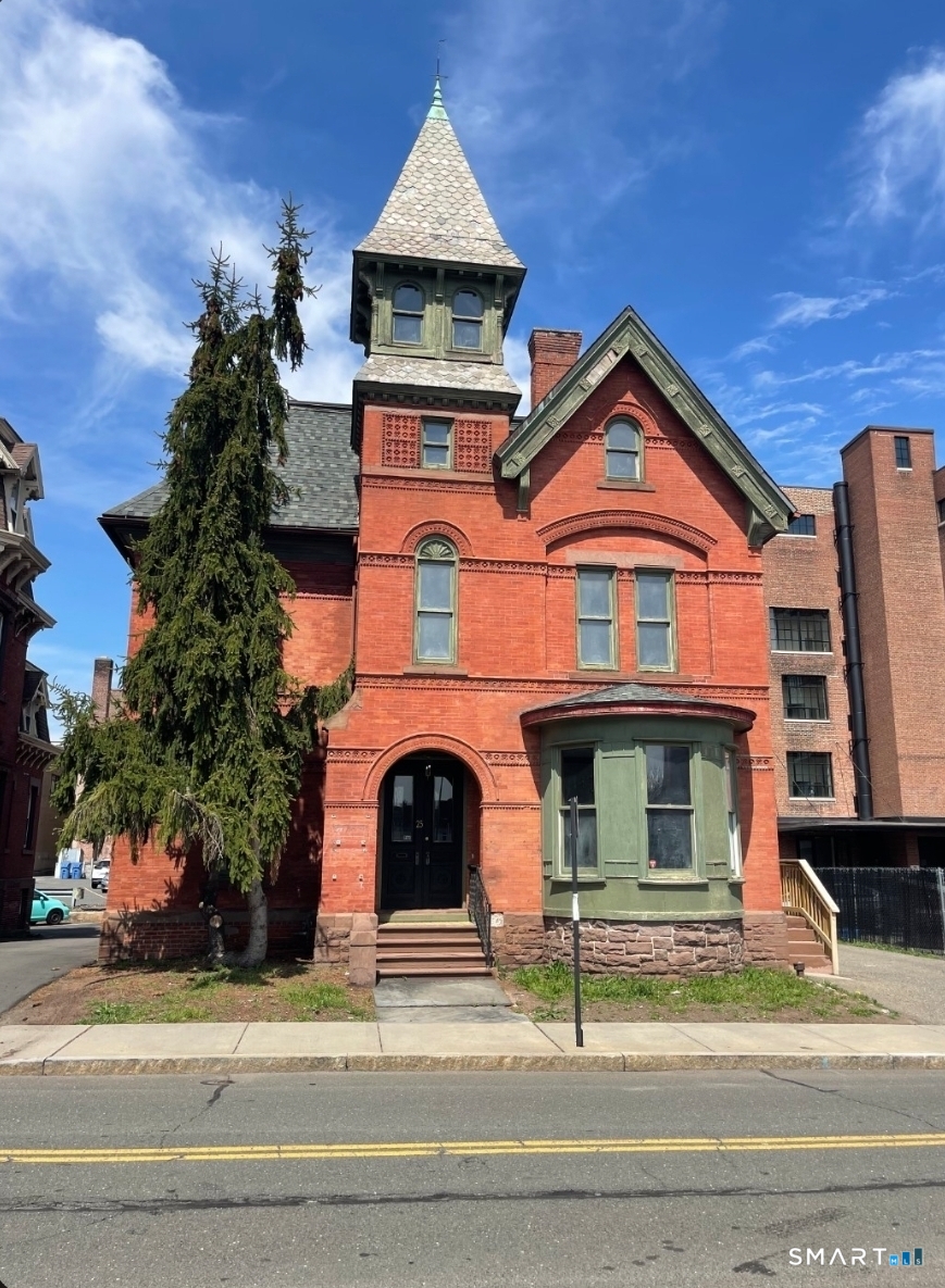 25 Court Street New Britain CT 06051