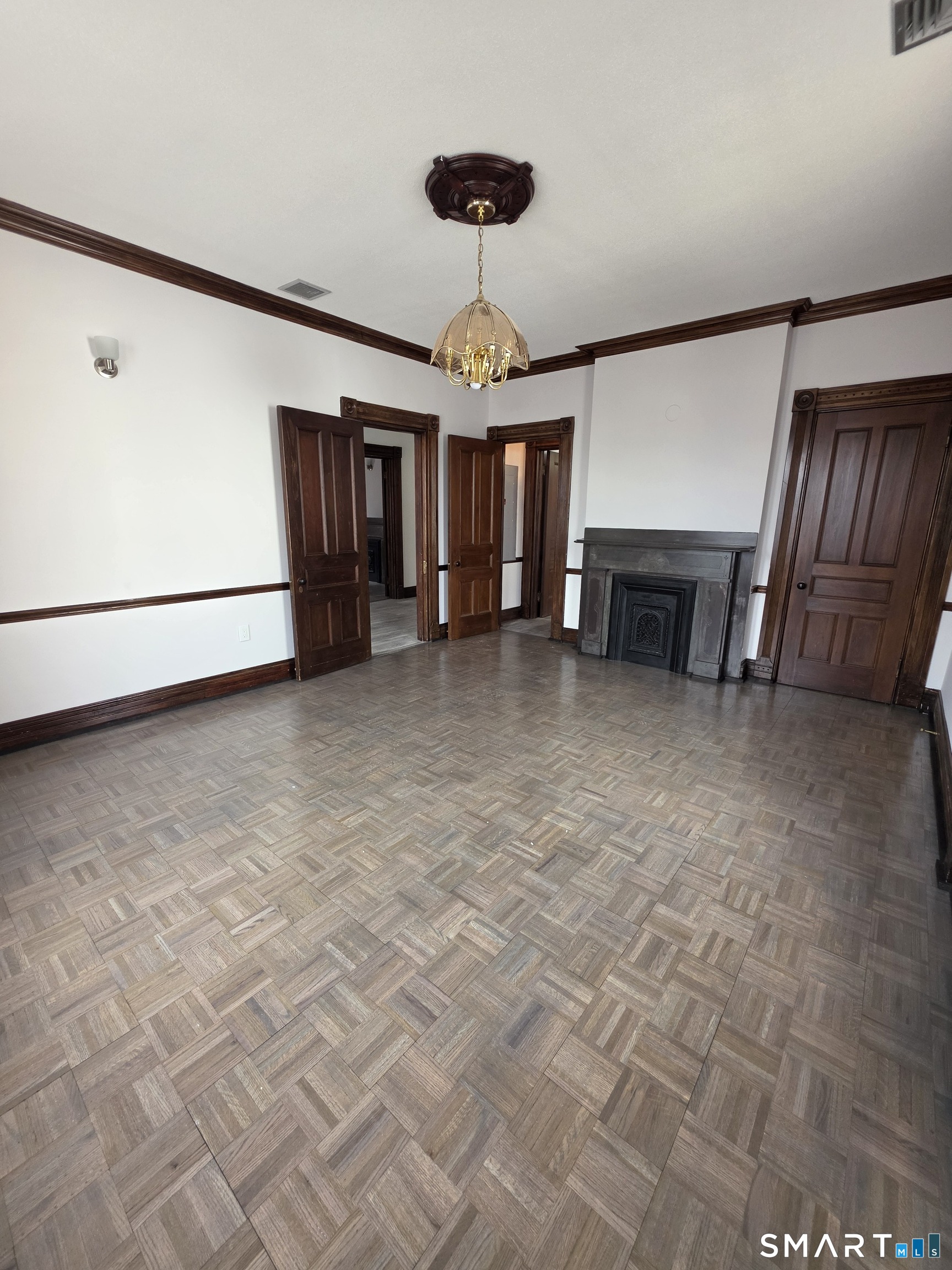 25 Court Street New Britain CT 06051