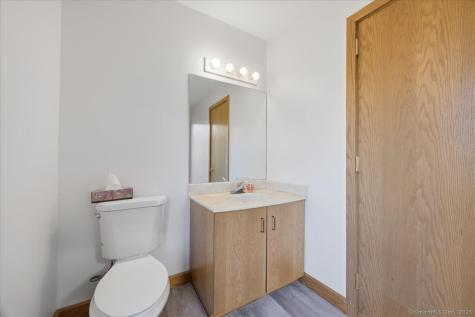 123 Elm Street Old Saybrook CT 06475