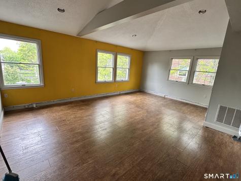 597 Farmington Avenue Hartford CT 06105