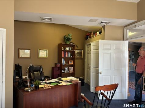 118 Plainville Avenue Farmington CT 06032