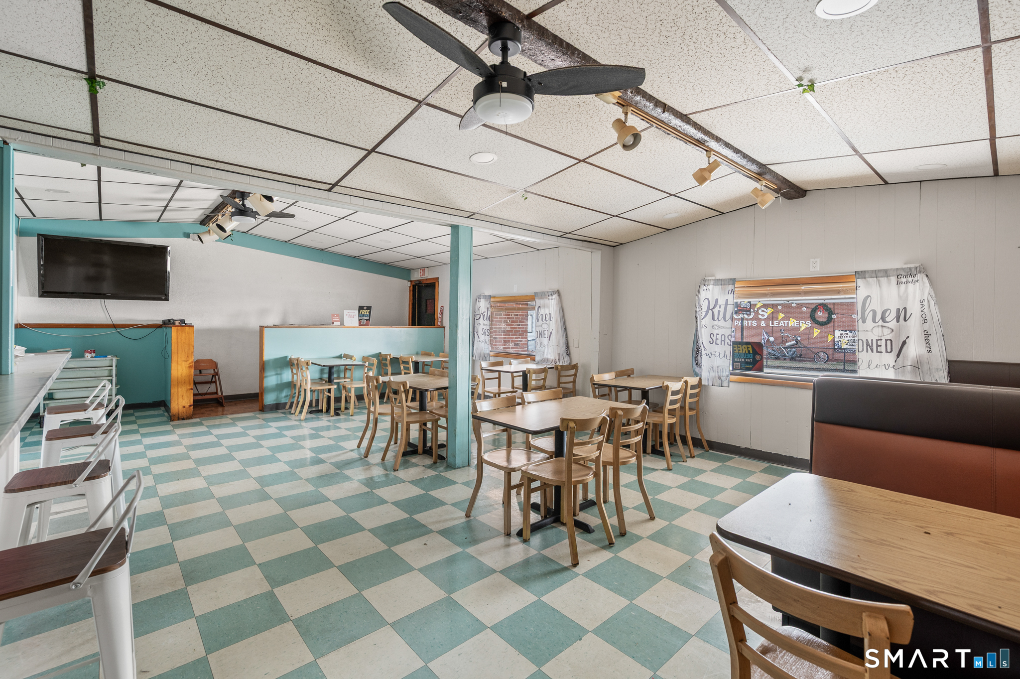 1622 Thomaston Avenue Waterbury CT 06704