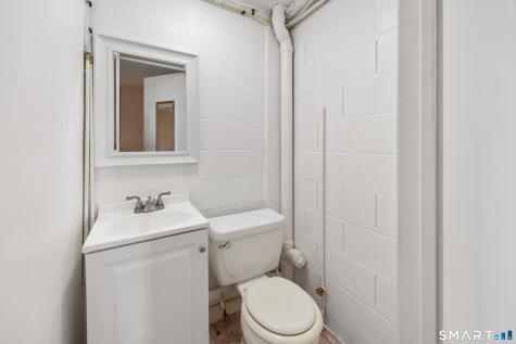 670 Newfield Street Middletown CT 06457