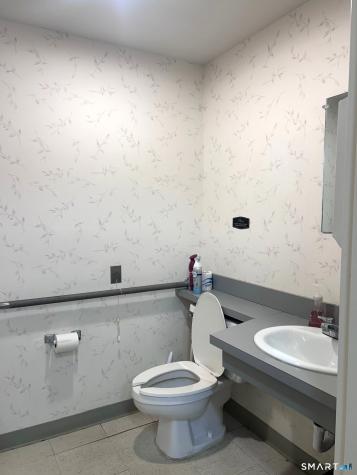 295 Washington Avenue Hamden CT 06518