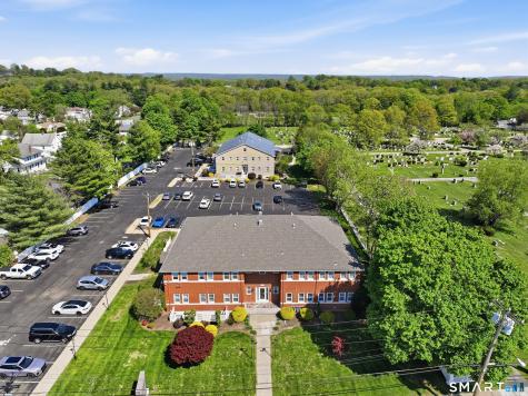 295 Washington Avenue Hamden CT 06518