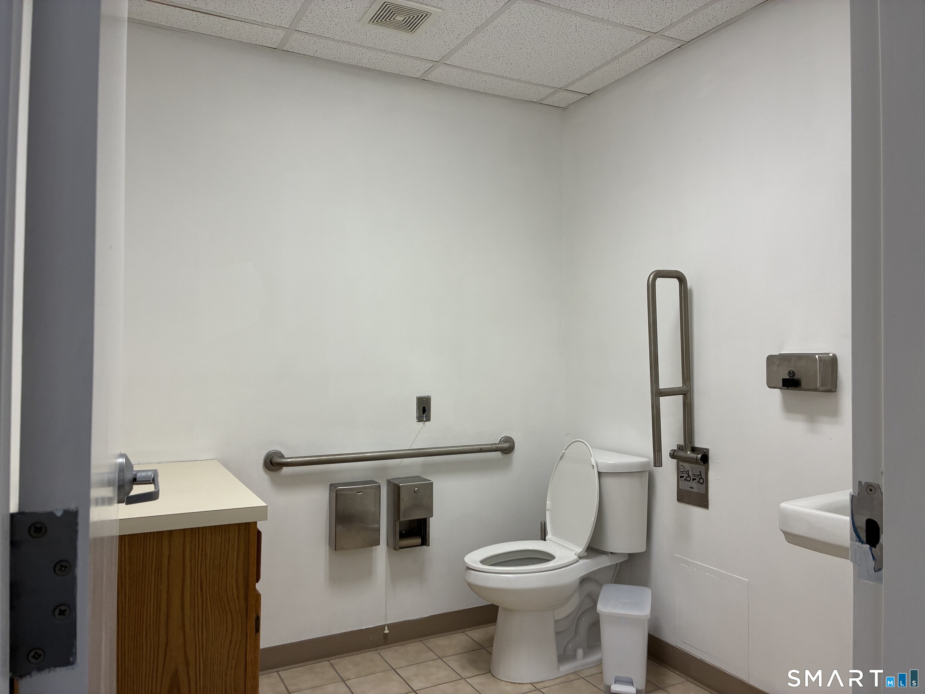 100 Corporate Drive Trumbull CT 06611